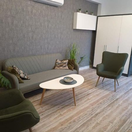 Aparthotel Grey House Zovuni Zewnętrze zdjęcie