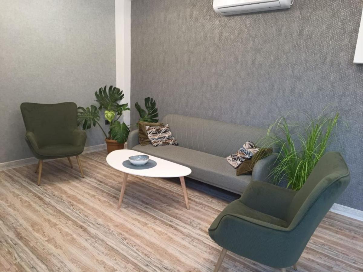 Aparthotel Grey House Zovuni Zewnętrze zdjęcie