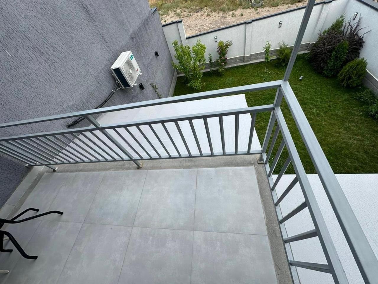 Aparthotel Grey House Zovuni Zewnętrze zdjęcie